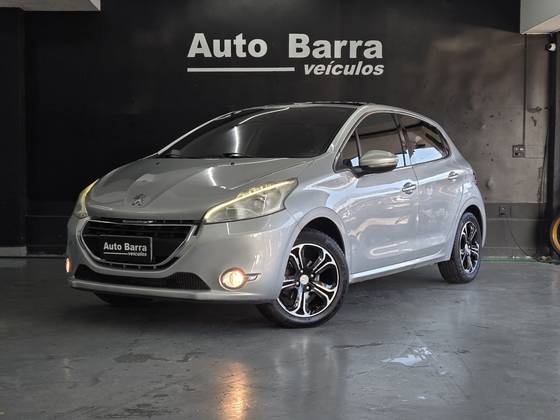 PEUGEOT 208 1.6 GRIFFE 16V FLEX 4P AUTOMÁTICO PEUGEOT 208 1.6 GRIFFE 16V FLEX 4P AUTOMÁTICO